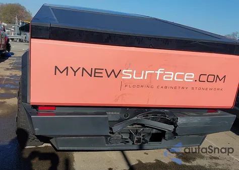 2024 Tesla Cybertruck All-Wheel Drive z USA, uszkodzony, nr VIN 7G2CEHED1RA042369